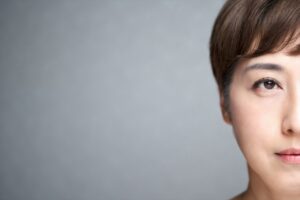 会社にだけ行けない。新型うつ？退却神経症とは？特徴や原因・対処法など